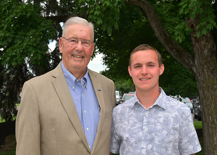 2023 Richard T. Lombardi Award recipient - Cameron Kittle